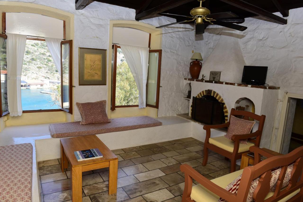 Arbeli House Villa Mandraki  Eksteriør billede